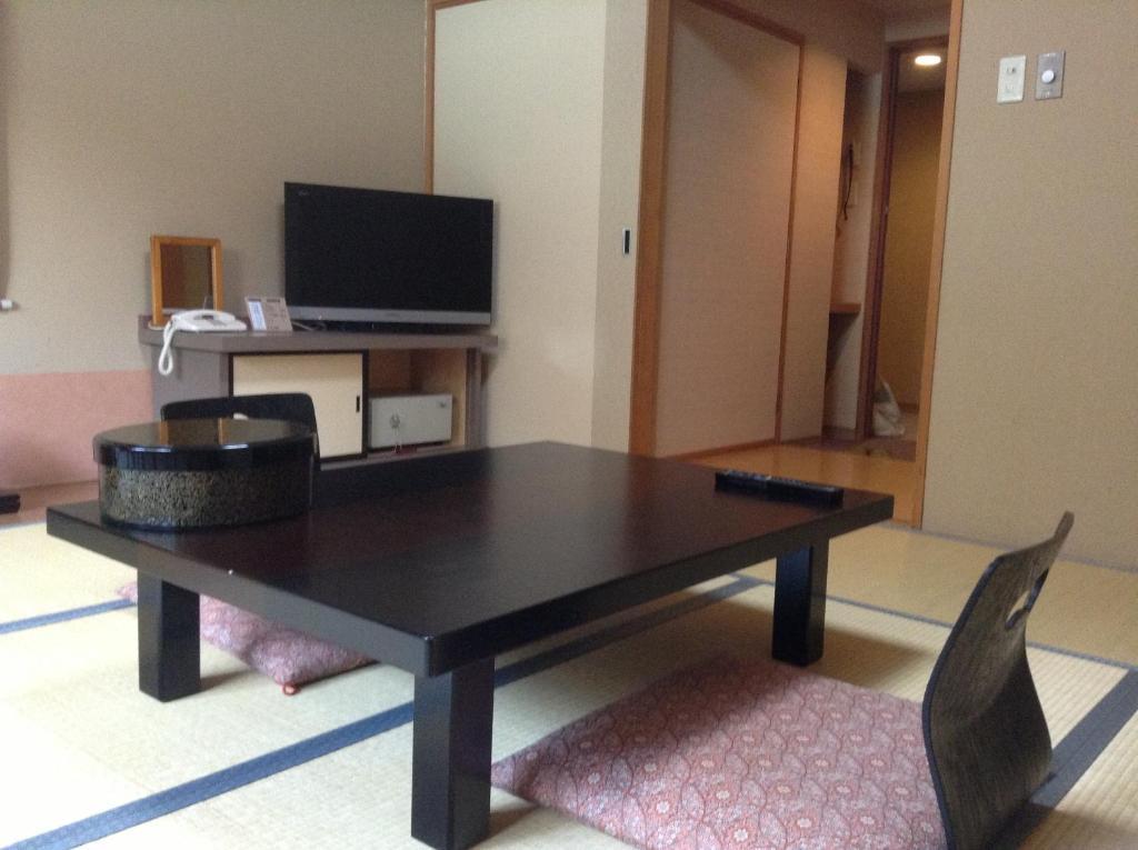 Bergtour Marukita Hotel Hakuba Eksteriør billede